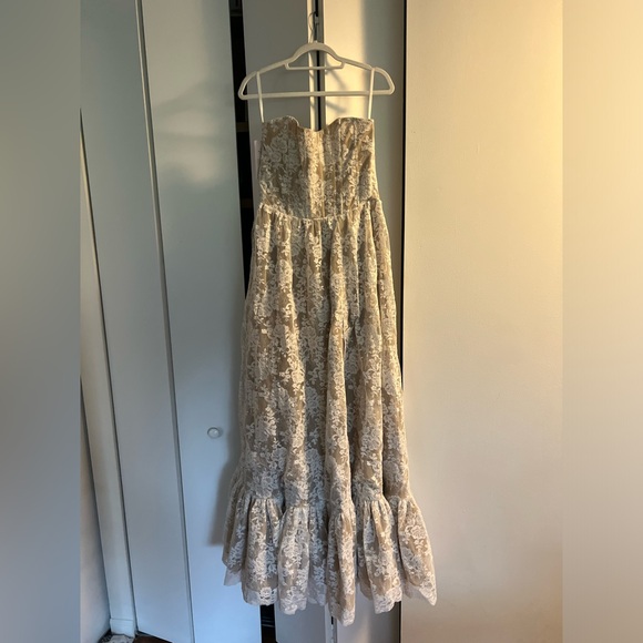 V. Chapman Charlotte Lace Strapless Maxi Gown in Ivory - Picture 6 of 12